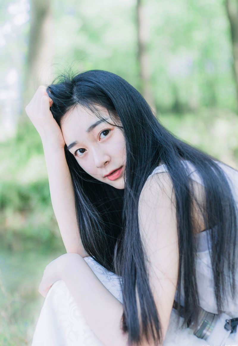生命不在于活得长与短，而在于顿悟的早与晚。